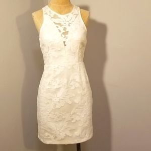 WHITE MESH OVERLAY CLEAR SEQUINS FLORAL PRINT WEDDING BRIDE DRESS MINUET SIZE M